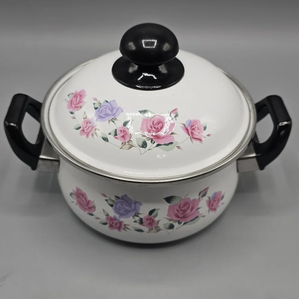 Vintage Roses Floral Flowers Enameled Sauce Pan Pot 1 Quart Grandmacore Cottage